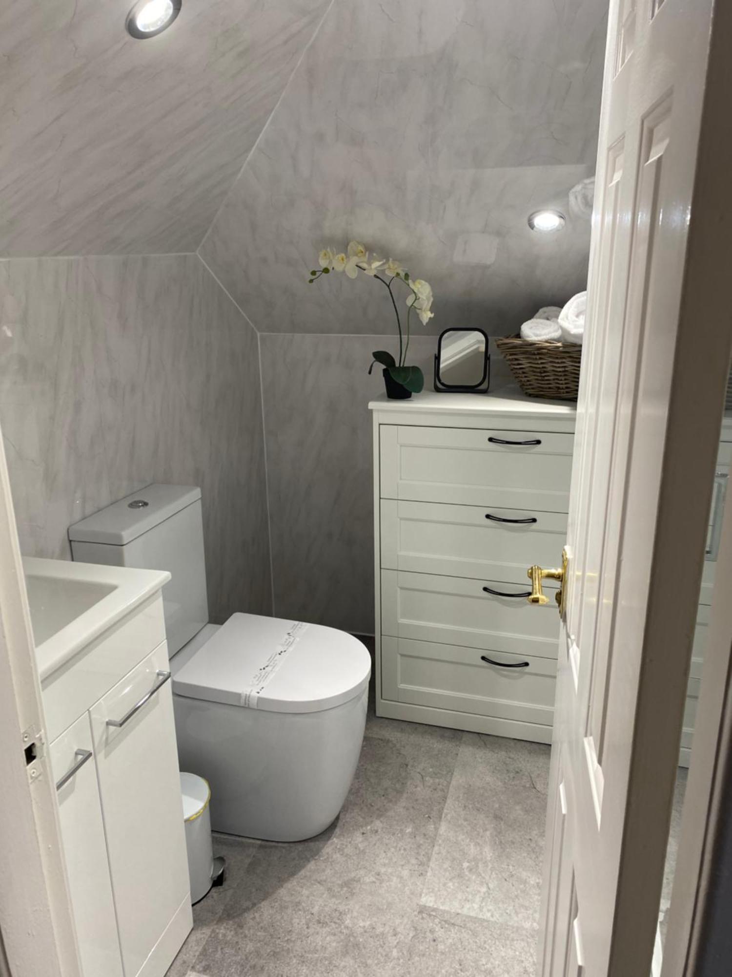 Peacock Guest House Largs Εξωτερικό φωτογραφία